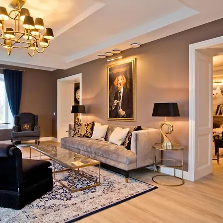 Schloss Fall, 5*